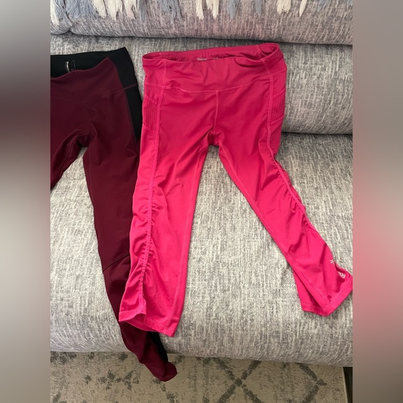 4 Pairs Of Leggings - Picture 5 of 6